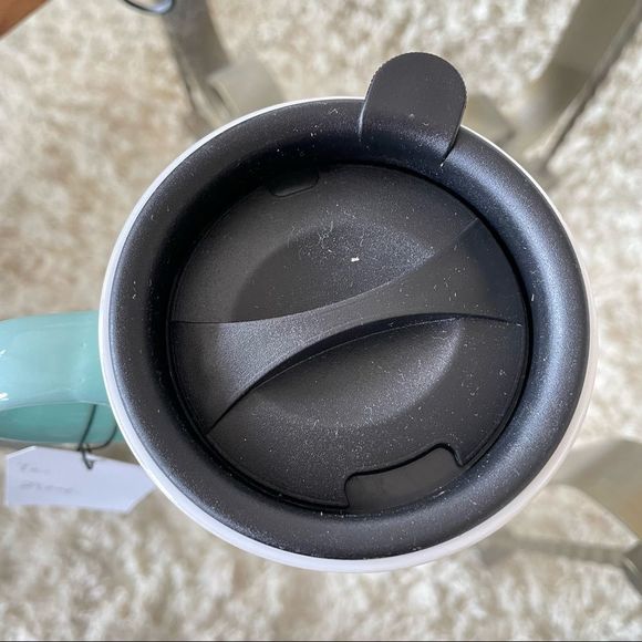 NWT Sheffield Home Beautiful Queen Bee Mint Green Tall Travel Coffee Mug w/ Lid - Picture 5 of 14